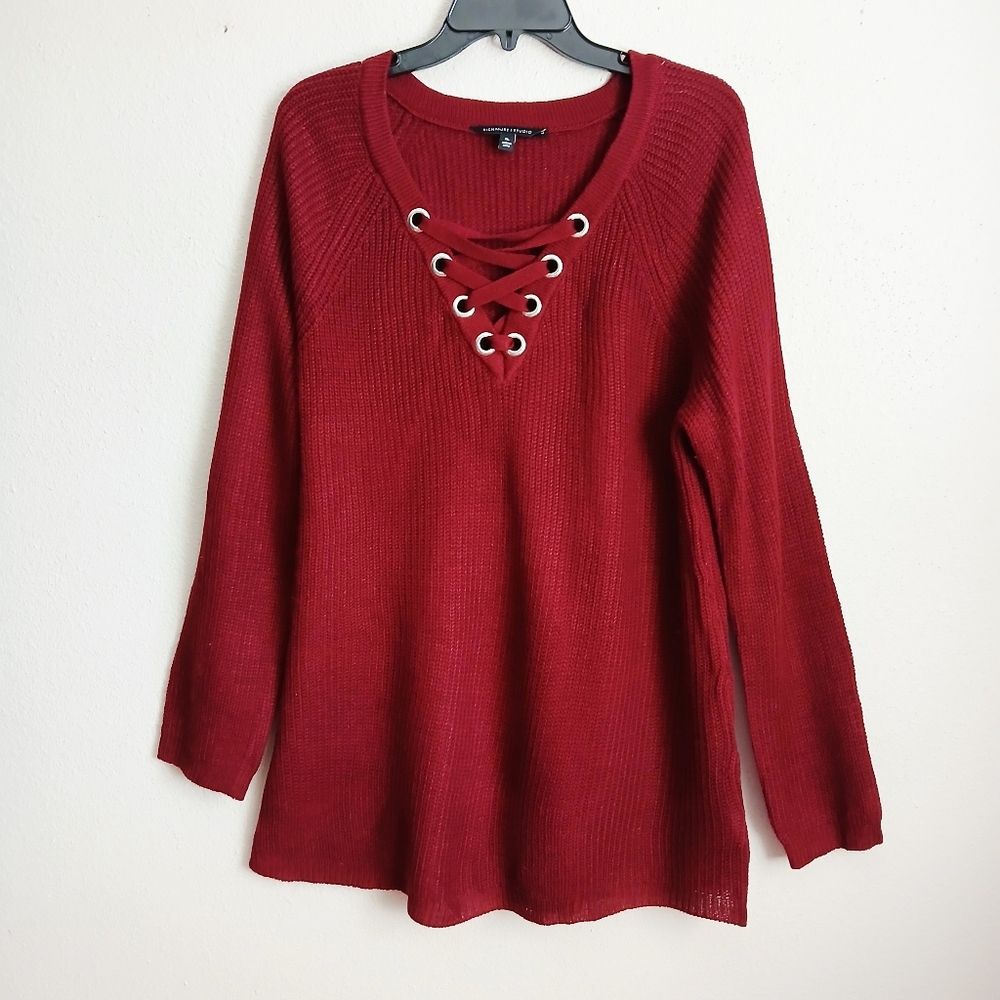 Signature Studio Burgundy Knit Sweater